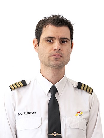 Instructor de Conocimientos Teóricos Generales de Aviación
