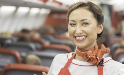 La aerolínea Jet2 abre convocatorias de empleo para TCPS en su base de London Stansted
