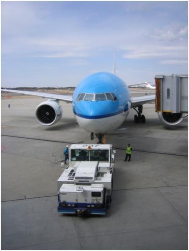 ¿QUÉ ES EL TRACTOR DE PUSH BACK?