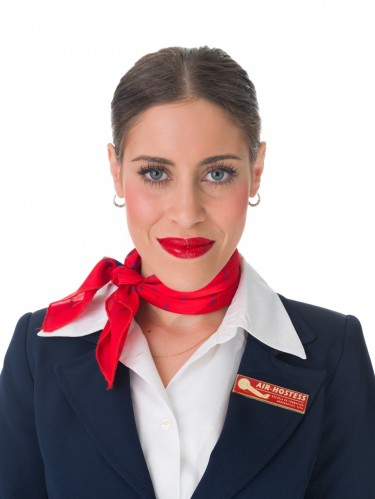 Isabel Anarte, alumna de Air Hostess Sevilla comienza a trabajar como TCP en la aerolínea Wamos Air