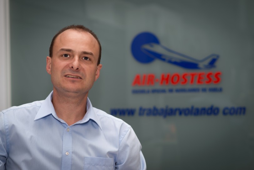 Juan Carlos Pelaez - Air Hostess Coruña