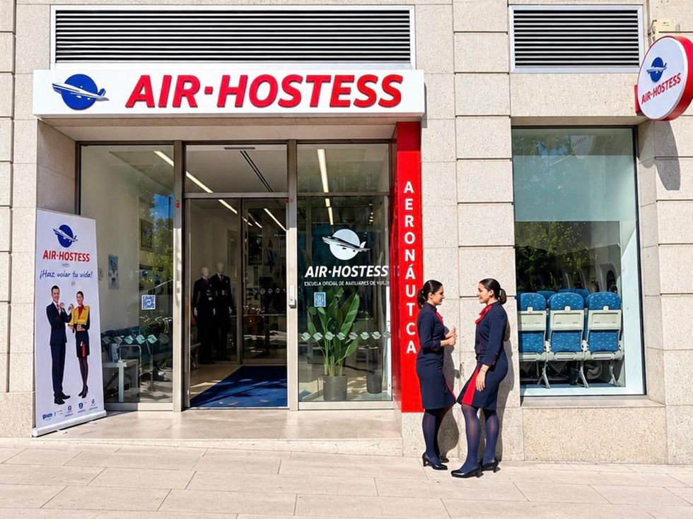Curso Azafata Vuelo Vigo